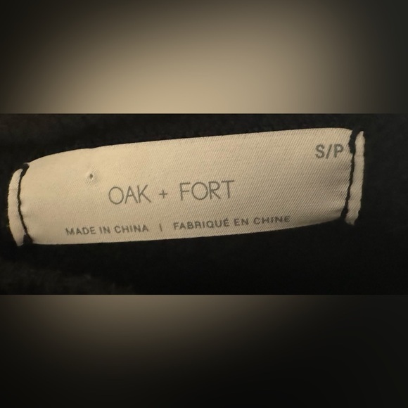 Oak and Fort batwing sweater - Picture 3 of 3